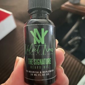 Velvet Noir The Signature Beard Oil